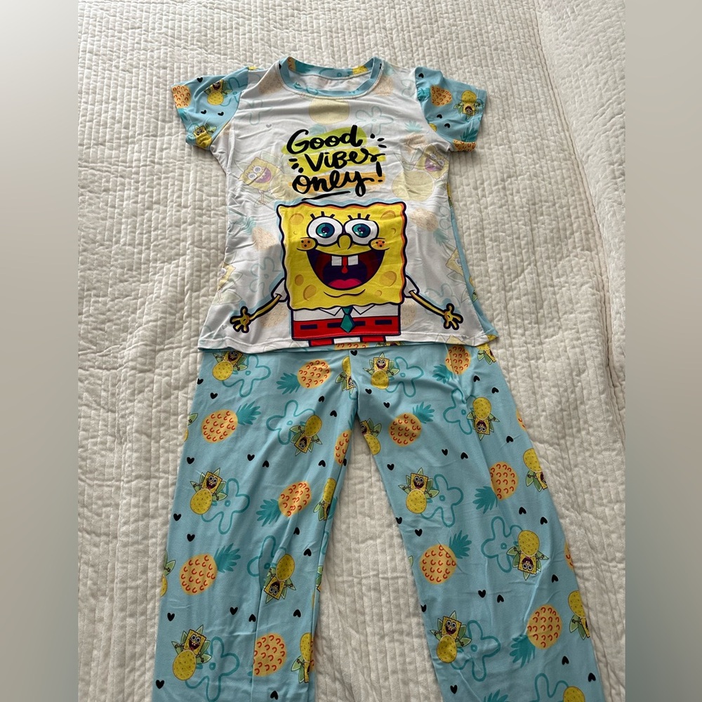 Sponge Bob square pants pj set